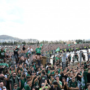 ΑΦΙΞΗ ΚΑΕ ΠΑΟ ΑΠΟ ΦΑΙΝΑΛ ΦΟΡ