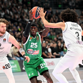 EUROLEAGUE_PAO_PARIS_BASKEBALL