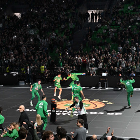 EUROLEAGUE_PAO_CZV_ΕΡΥΘΡΟΣ ΑΣΤΕΡΑΣ