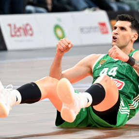 EUROLEAGUE_PAO_CZV_ΕΡΥΘΡΟΣ ΑΣΤΕΡΑΣ
