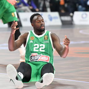 EUROLEAGUE_PAO_CZV_ΕΡΥΘΡΟΣ ΑΣΤΕΡΑΣ