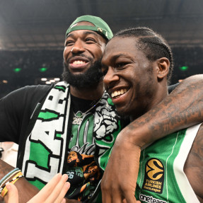EUROLEAGUE_PAO_CZV_ΕΡΥΘΡΟΣ ΑΣΤΕΡΑΣ