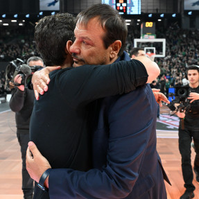 EUROLEAGUE_PAO_CZV_ΕΡΥΘΡΟΣ ΑΣΤΕΡΑΣ