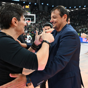 EUROLEAGUE_PAO_CZV_ΕΡΥΘΡΟΣ ΑΣΤΕΡΑΣ
