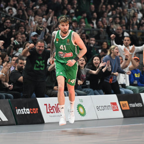 EUROLEAGUE_PAO_CZV_ΕΡΥΘΡΟΣ ΑΣΤΕΡΑΣ