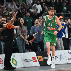 EUROLEAGUE_PAO_CZV_ΕΡΥΘΡΟΣ ΑΣΤΕΡΑΣ