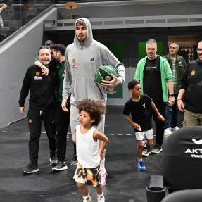 EUROLEAGUE_PROPONISH_GIA_ANATOLOYT_EFES_ANOIKTH_SE_KOSMO