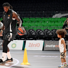EUROLEAGUE_PROPONISH_GIA_ANATOLOYT_EFES_ANOIKTH_SE_KOSMO