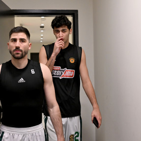 EUROLEAGUE_ANADOLU EFES_PAOBC_AKTOR_3o PAIXNIDI