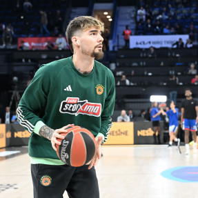 EUROLEAGUE_ANADOLU EFES_PAOBC_AKTOR_3o PAIXNIDI