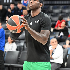 EUROLEAGUE_ANADOLU EFES_PAOBC_AKTOR_3o PAIXNIDI