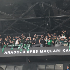 EUROLEAGUE_ANADOLU EFES_PAOBC_AKTOR_3o PAIXNIDI