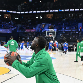 EUROLEAGUE_ANADOLU EFES_PAOBC_AKTOR_3o PAIXNIDI