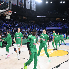 EUROLEAGUE_ANADOLU EFES_PAOBC_AKTOR_3o PAIXNIDI