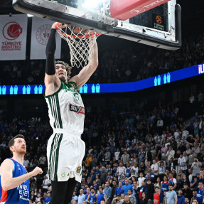 EUROLEAGUE_ANADOLU EFES_PAOBC_AKTOR_3o PAIXNIDI