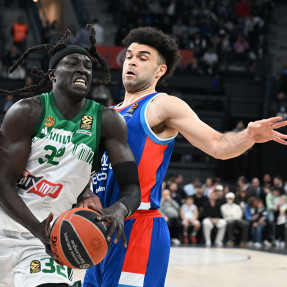 EUROLEAGUE_ANADOLU EFES_PAOBC_AKTOR_3o PAIXNIDI