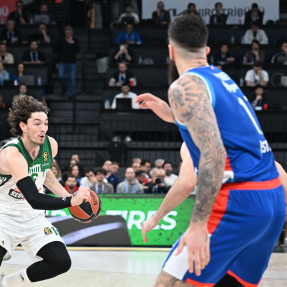 EUROLEAGUE_ANADOLU EFES_PAOBC_AKTOR_3o PAIXNIDI