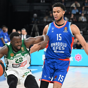EUROLEAGUE_ANADOLU EFES_PAOBC_AKTOR_3o PAIXNIDI