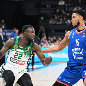 EUROLEAGUE_ANADOLU EFES_PAOBC_AKTOR_3o PAIXNIDI