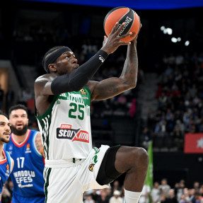 EUROLEAGUE_ANADOLU EFES_PAOBC_AKTOR_3o PAIXNIDI