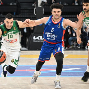 EUROLEAGUE_ANADOLU EFES_PAOBC_AKTOR_3o PAIXNIDI