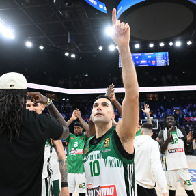 EUROLEAGUE_ANADOLU EFES_PAOBC_AKTOR_3o PAIXNIDI