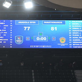 EUROLEAGUE_ANADOLU EFES_PAOBC_AKTOR_3o PAIXNIDI