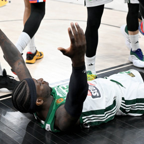 EUROLEAGUE_ANADOLU EFES_PAOBC_AKTOR_3o PAIXNIDI