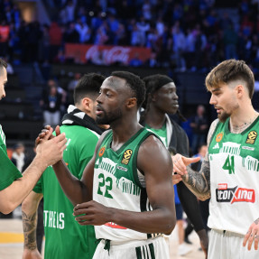 EUROLEAGUE_ANADOLU EFES_PAOBC_AKTOR_3o PAIXNIDI