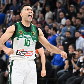 EUROLEAGUE_ANADOLU EFES_PAOBC_AKTOR_3o PAIXNIDI