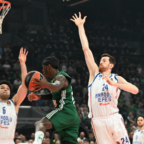 EUROLEAGUE_PANATHINAIKOS AKTOR_ANADOLU EFES_5o_PAIXNIDI