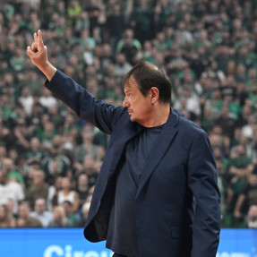EUROLEAGUE_PANATHINAIKOS AKTOR_ANADOLU EFES_5o_PAIXNIDI