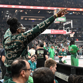 EUROLEAGUE_PANATHINAIKOS AKTOR_ANADOLU EFES_5o_PAIXNIDI
