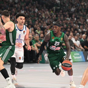 EUROLEAGUE_PANATHINAIKOS AKTOR_ANADOLU EFES_5o_PAIXNIDI