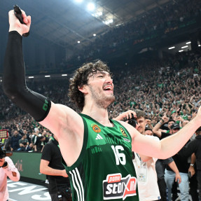 EUROLEAGUE_PANATHINAIKOS AKTOR_ANADOLU EFES_5o_PAIXNIDI