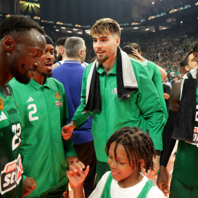 EUROLEAGUE_PANATHINAIKOS AKTOR_ANADOLU EFES_5o_PAIXNIDI