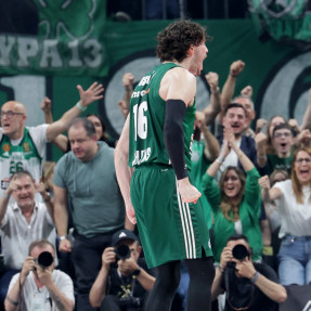 EUROLEAGUE_PANATHINAIKOS AKTOR_ANADOLU EFES_5o_PAIXNIDI