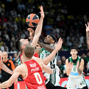 EUROLEAGUE_OLYMPIAKOSBC_PANATHINAIKOS AKTOR