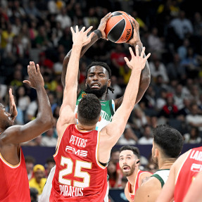 EUROLEAGUE_OLYMPIAKOSBC_PANATHINAIKOS AKTOR