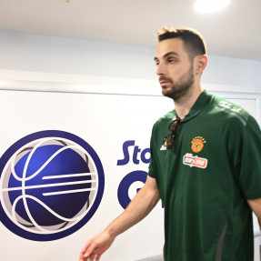 Παίκτες του παναθηναϊκου στον αθλητικό δικαστή