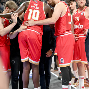 STOIXIMAN GBL FINALS: ΠΑΝΑΘΗΝΑΪΚΟΣ AKTOR-OLYMPIAKOS_3o_PAIXNIDI