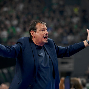 STOIXIMAN GBL FINALS: ΠΑΝΑΘΗΝΑΪΚΟΣ AKTOR-OLYMPIAKOS_3o_PAIXNIDI