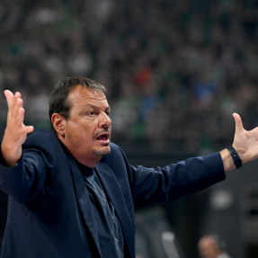 STOIXIMAN GBL FINALS: ΠΑΝΑΘΗΝΑΪΚΟΣ AKTOR-OLYMPIAKOS_3o_PAIXNIDI
