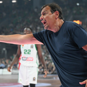 STOIXIMAN GBL FINALS: ΠΑΝΑΘΗΝΑΪΚΟΣ AKTOR-OLYMPIAKOS_3o_PAIXNIDI