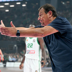 STOIXIMAN GBL FINALS: ΠΑΝΑΘΗΝΑΪΚΟΣ AKTOR-OLYMPIAKOS_3o_PAIXNIDI