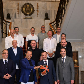 Επίσκεψη τον προπονητών στο δημαρχείο