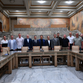 Επίσκεψη τον προπονητών στο δημαρχείο