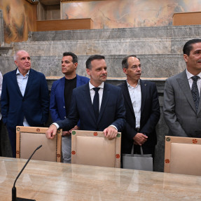 Επίσκεψη τον προπονητών στο δημαρχείο