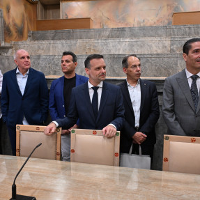 Επίσκεψη τον προπονητών στο δημαρχείο
